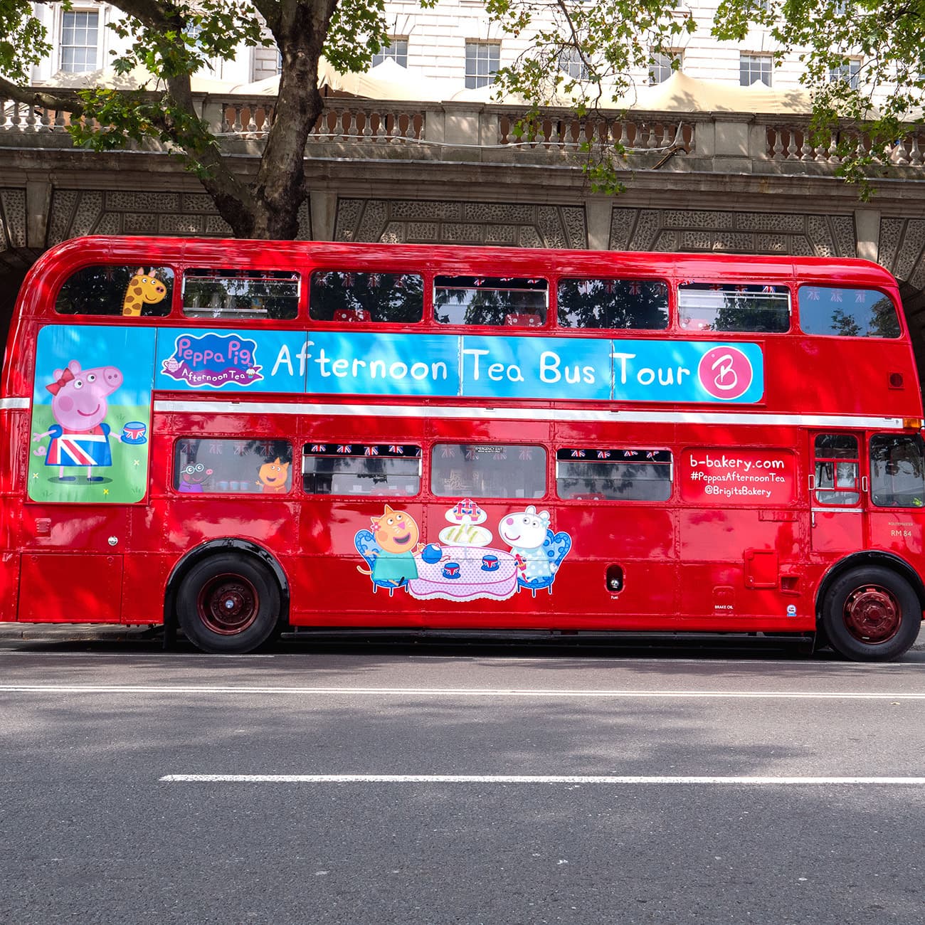 Choose Brigit's Bakery for the best experience days in London on the Peppa Pig Bus Tour