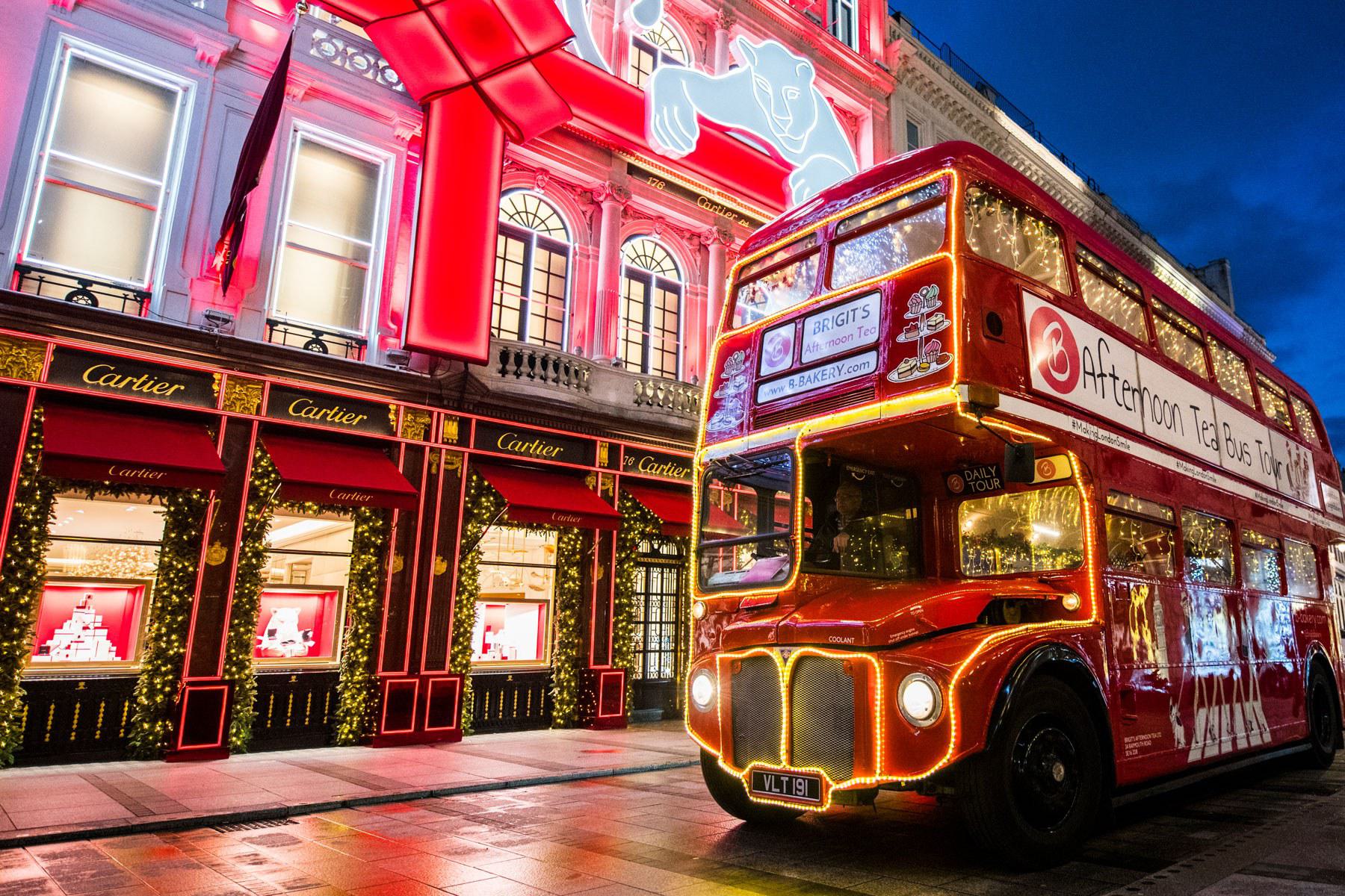 Pre-theatre dinner in London on a Brigit's Bakery Bus Tour